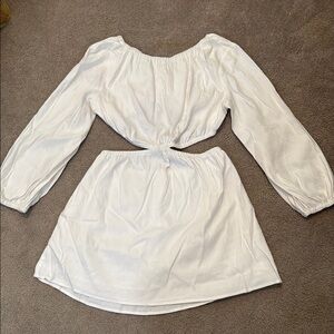 Gianni Bini White Off-Shoulder Dress